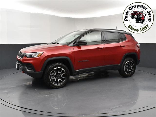 Photo of 2025 Red Hot Pearlcoat Jeep Compass