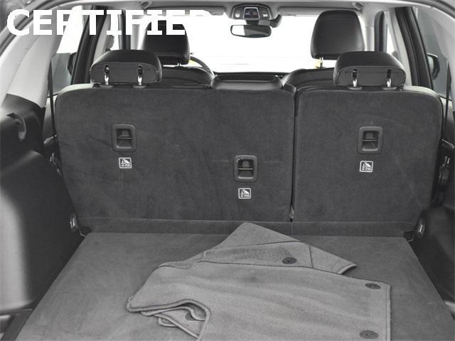 Photo of 2023 Diamond Black Crystal Pearlcoat Jeep Grand Cherokee