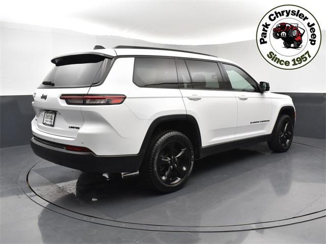 Photo of 2024 Bright White Clearcoat Jeep Grand Cherokee L
