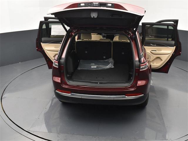 Photo of 2025 Velvet Red Pearlcoat Jeep Grand Cherokee