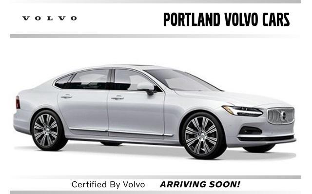 Photo of 2023 Crystal White Volvo S90