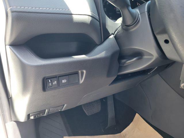 Photo of 2025 Ice Cap Toyota RAV4