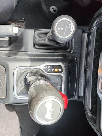 Photo of 2023 Silver Zynith Clearcoat Jeep Wrangler
