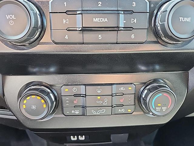 Photo of 2020 Iconic Silver Metallic Ford F-150