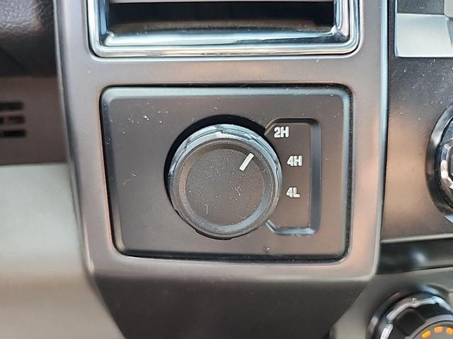 Photo of 2020 Iconic Silver Metallic Ford F-150