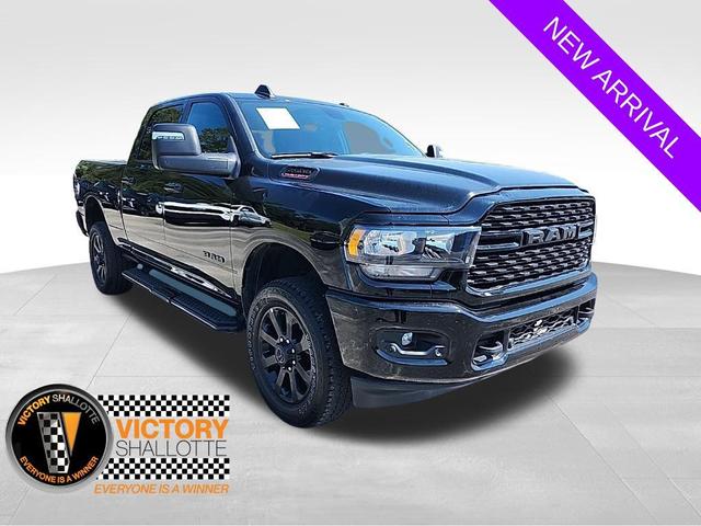 Photo of 2024 Diamond Black Crystal Pearlcoat RAM 2500