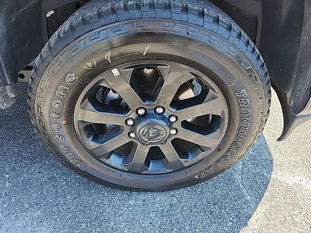 Photo of 2024 Diamond Black Crystal Pearlcoat RAM 2500