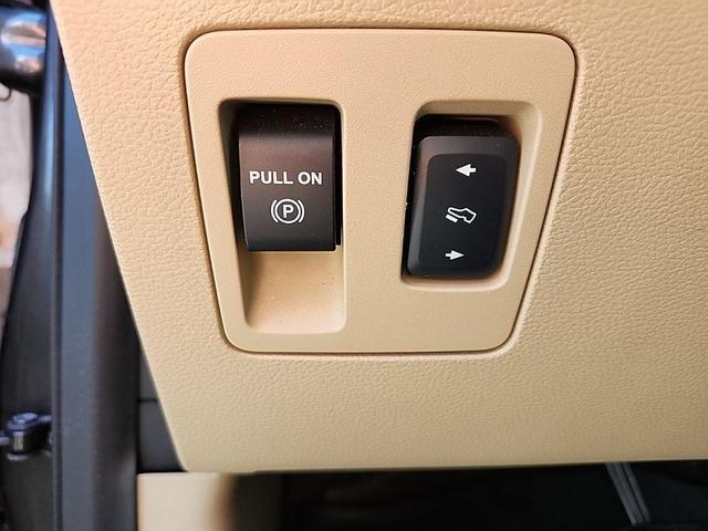Photo of 2018 Magnetic Metallic Ford F-150
