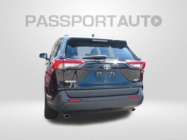 Photo of 2023 Midnight Black Metallic Toyota RAV4