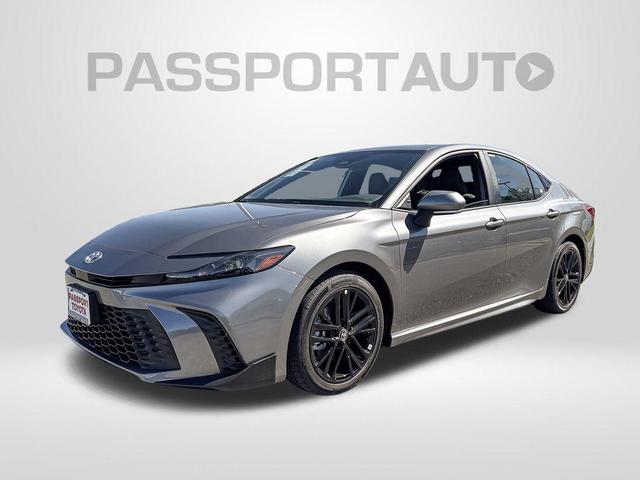 Photo of 2025 01l5 Toyota Camry