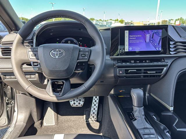 Photo of 2025 01l5 Toyota Camry