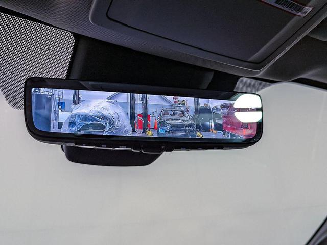 Photo of 2022 Magnetic Gray Metallic Toyota Highlander