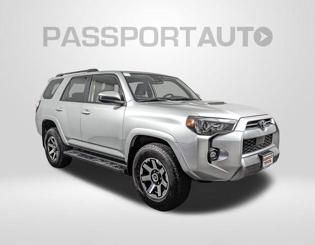 Photo of 2023 Classic Silver Metallic Toyota 4Runner