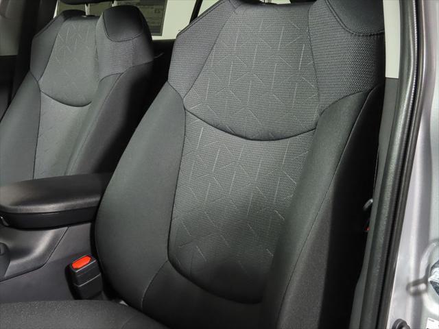 Photo of 2025 Silver Sky Metallic Toyota RAV4