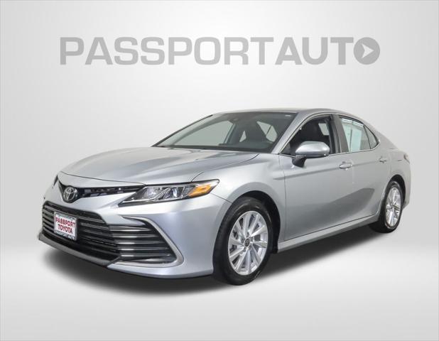 Photo of 2023 Celestial Silver Metallic Toyota Camry