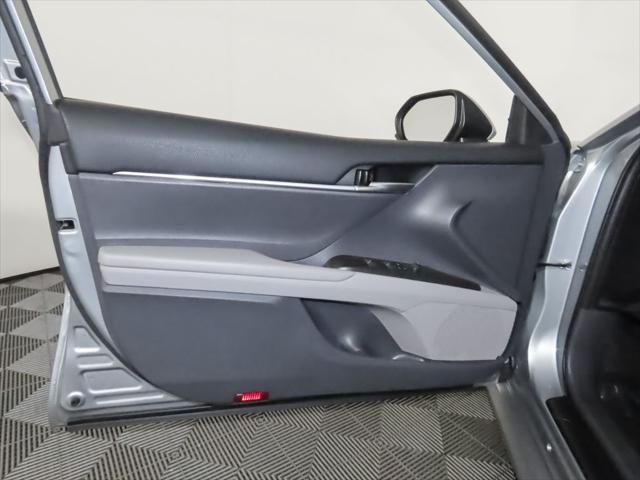 Photo of 2023 Celestial Silver Metallic Toyota Camry
