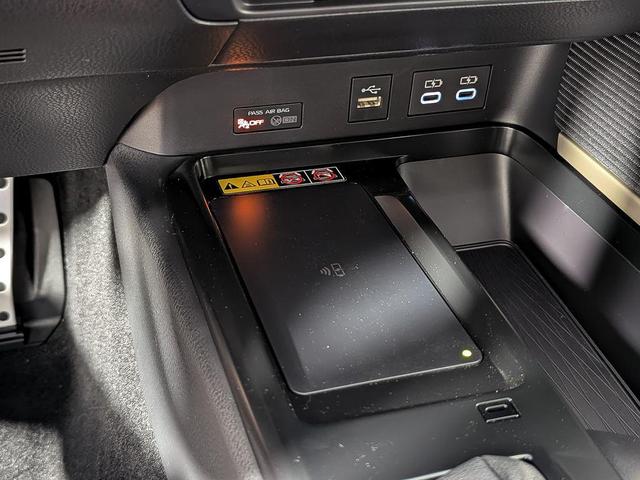 Photo of 2025 Black Toyota Camry