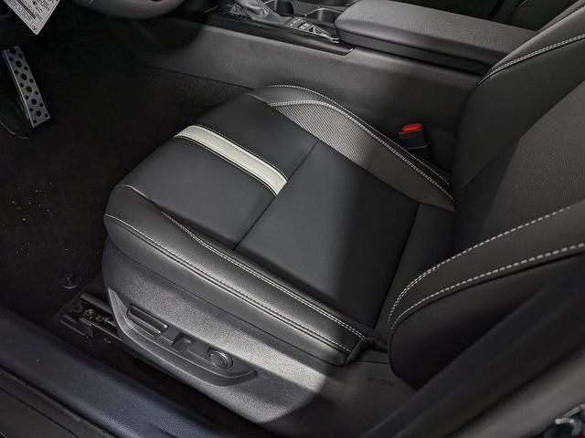 Photo of 2025 Black Toyota Camry