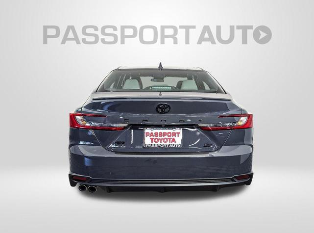 Photo of 2025 01l7 Toyota Camry