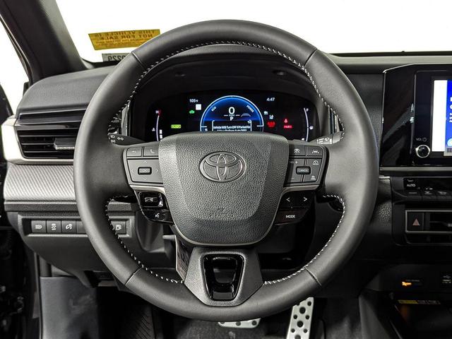Photo of 2025 01l7 Toyota Camry