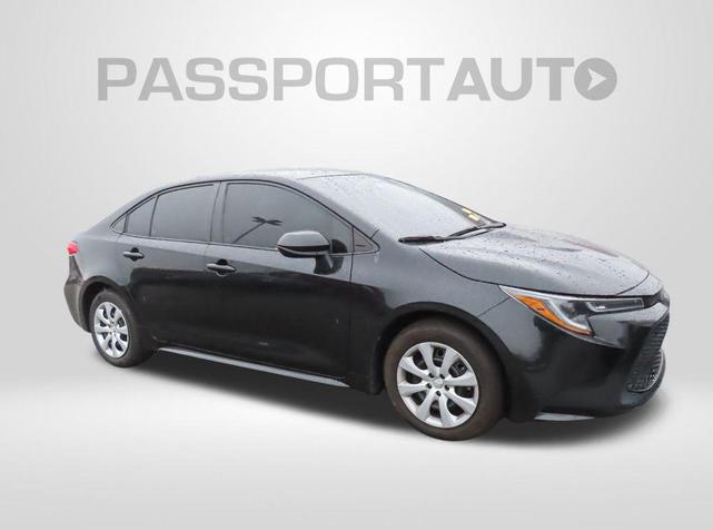 Photo of 2021 Black Sand Pearl Toyota Corolla