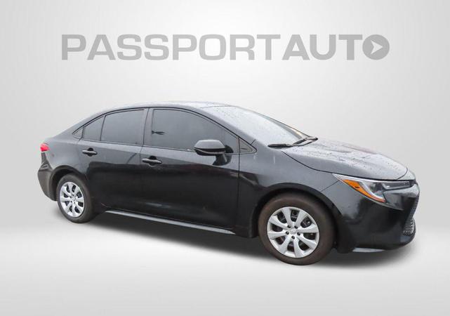 Photo of 2021 Black Sand Pearl Toyota Corolla