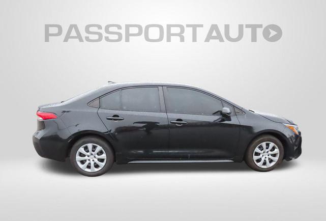 Photo of 2021 Black Sand Pearl Toyota Corolla