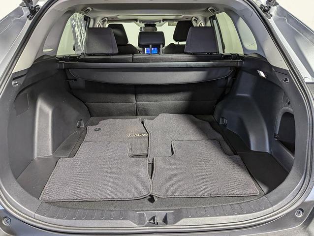 Photo of 2023 Silver Sky Metallic Toyota RAV4 Hybrid