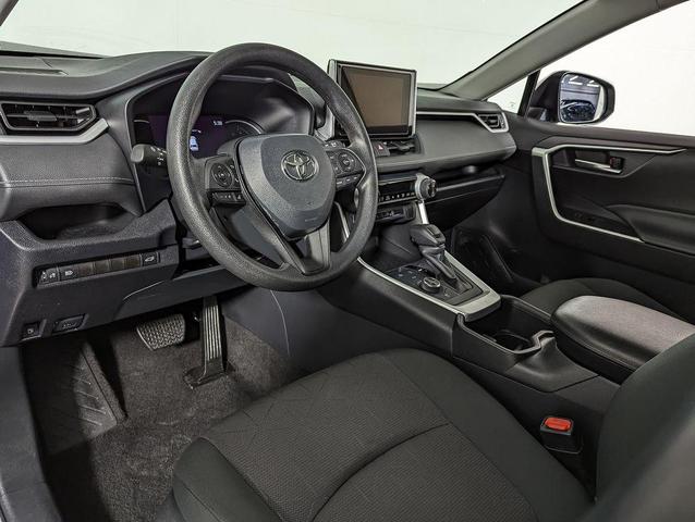 Photo of 2023 Silver Sky Metallic Toyota RAV4 Hybrid