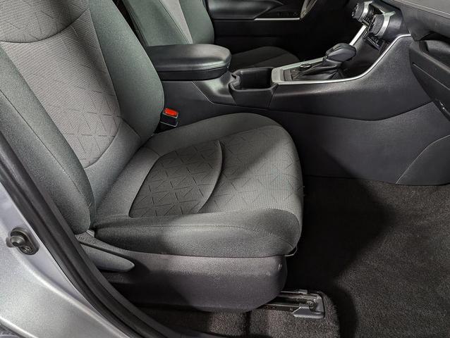 Photo of 2023 Silver Sky Metallic Toyota RAV4 Hybrid