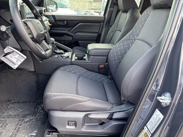 Photo of 2025 01l7 Toyota Tacoma