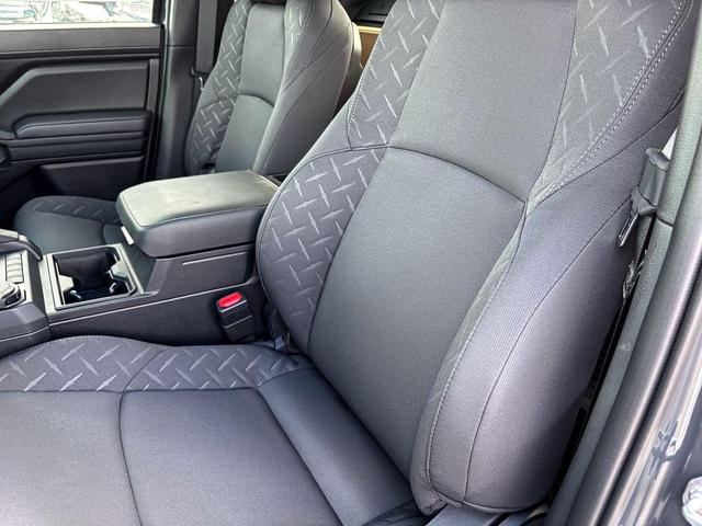 Photo of 2025 01l7 Toyota Tacoma