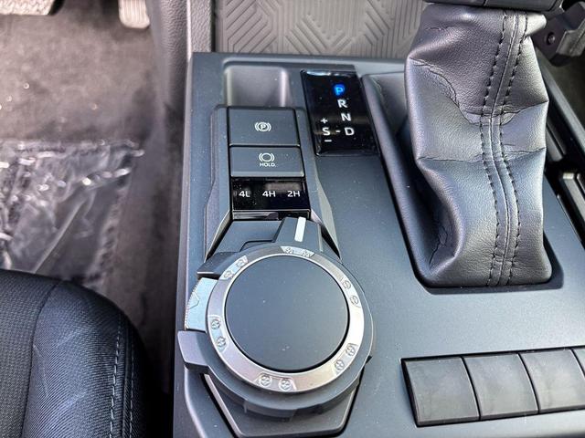 Photo of 2025 01l7 Toyota Tacoma