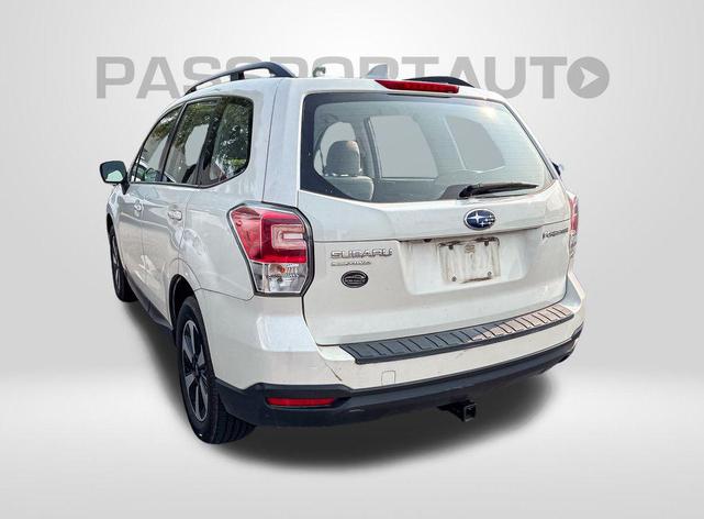 Photo of 2018 Crystal White Pearl Subaru Forester