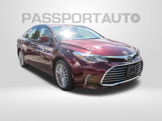 Photo of 2017 Ooh La La Rouge Mica Toyota Avalon