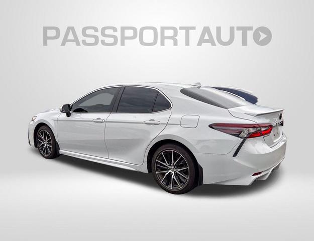 Photo of 2024 Ice Cap Toyota Camry