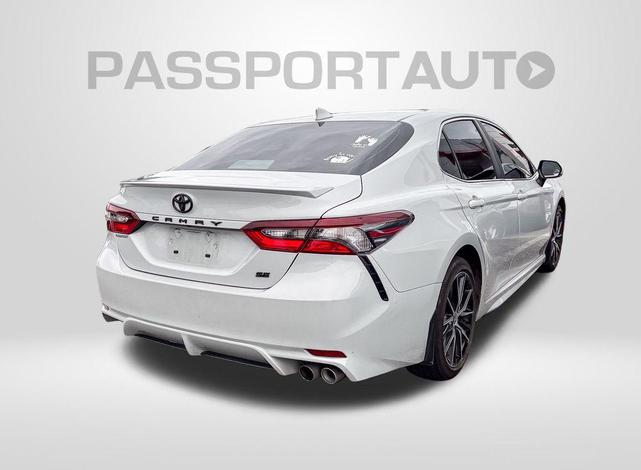 Photo of 2024 Ice Cap Toyota Camry