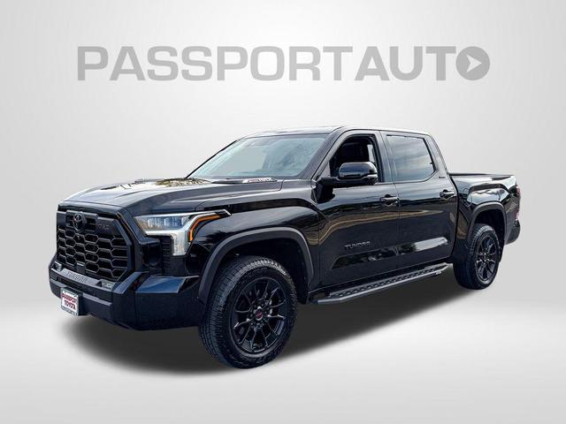 Photo of 2024 Midnight Black Metallic Toyota Tundra Hybrid