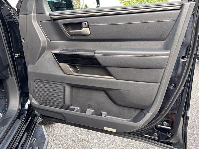 Photo of 2024 Midnight Black Metallic Toyota Tundra Hybrid