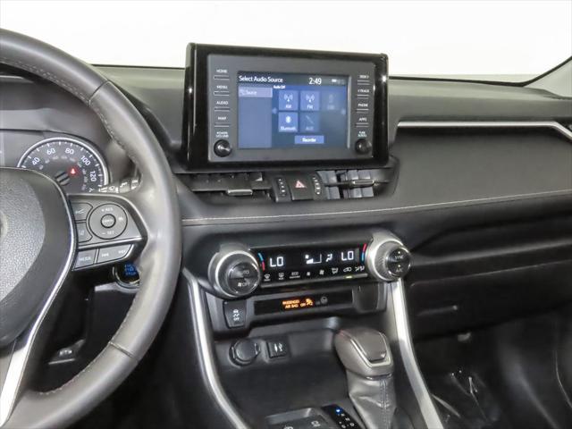 Photo of 2019 Ruby Flare Pearl Toyota RAV4