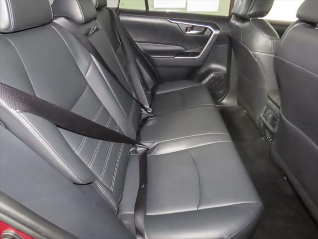 Photo of 2019 Ruby Flare Pearl Toyota RAV4