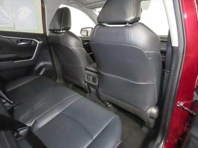 Photo of 2019 Ruby Flare Pearl Toyota RAV4