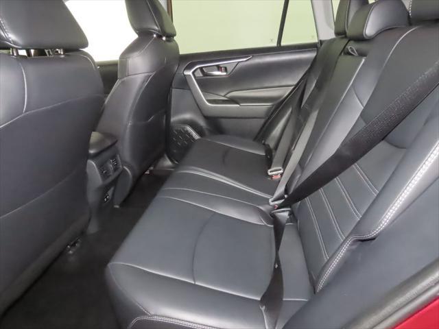 Photo of 2019 Ruby Flare Pearl Toyota RAV4
