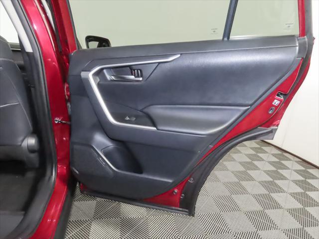 Photo of 2019 Ruby Flare Pearl Toyota RAV4