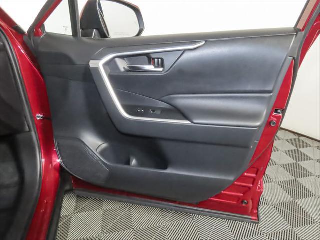 Photo of 2019 Ruby Flare Pearl Toyota RAV4