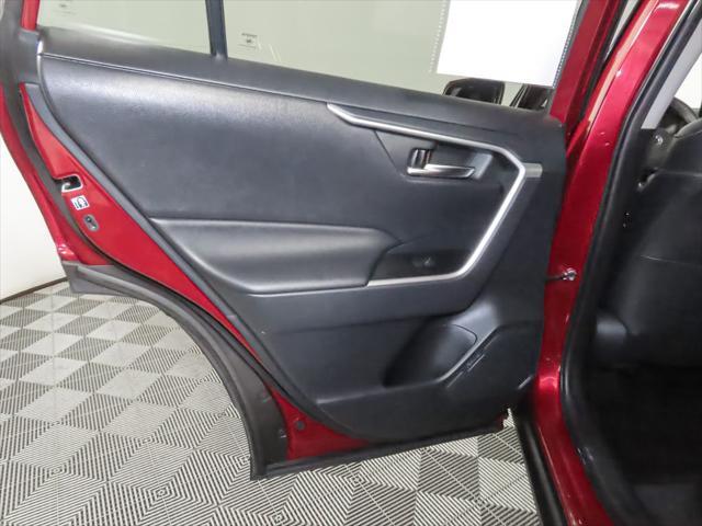 Photo of 2019 Ruby Flare Pearl Toyota RAV4