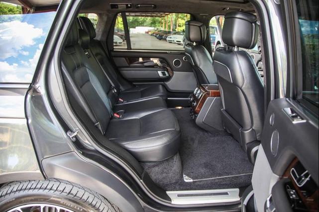 Photo of 2021 Gray Land Rover Range Rover