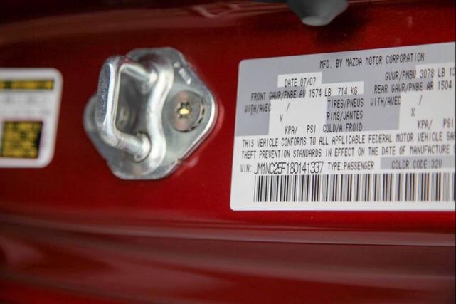 Photo of 2008 Copper Red Mazda MX-5 Miata