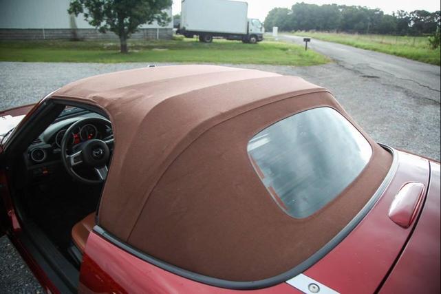 Photo of 2008 Copper Red Mazda MX-5 Miata