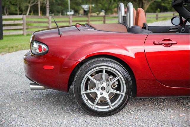 Photo of 2008 Copper Red Mazda MX-5 Miata